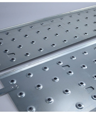 ΠΛΑΤΦΟΡΜΑ ΓΙΑ ΠΟΛΥΜΟΡΦΙΚΗ ΣΚΑΛΑ 4x4