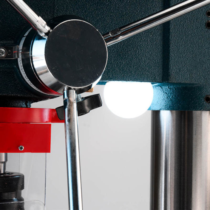 ΚΟΛΩΝΑΤΟ ΔΡΑΠΑΝΟ ΜΕ ΛΕΙΖΕΡ 550W