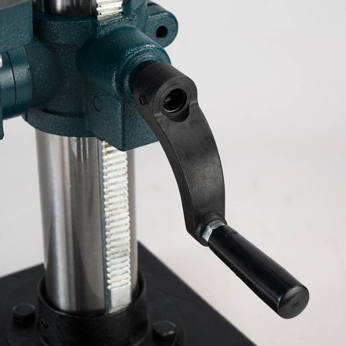 ΚΟΛΩΝΑΤΟ ΔΡΑΠΑΝΟ ΜΕ ΛΕΙΖΕΡ 550W