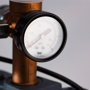 ΠΙΕΣΤΙΚΟ ΜΕ ΔΟΧΕΙΟ ΑΝΤΛΙΑ JET 750W